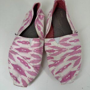 Pink & White TOMS | 7